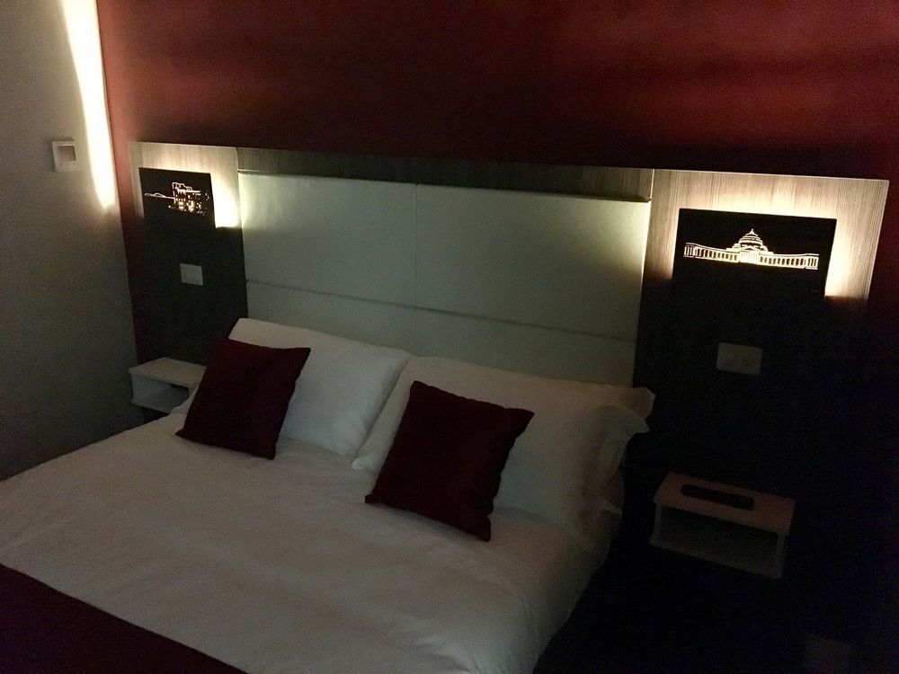 Duomo 3* Neapel