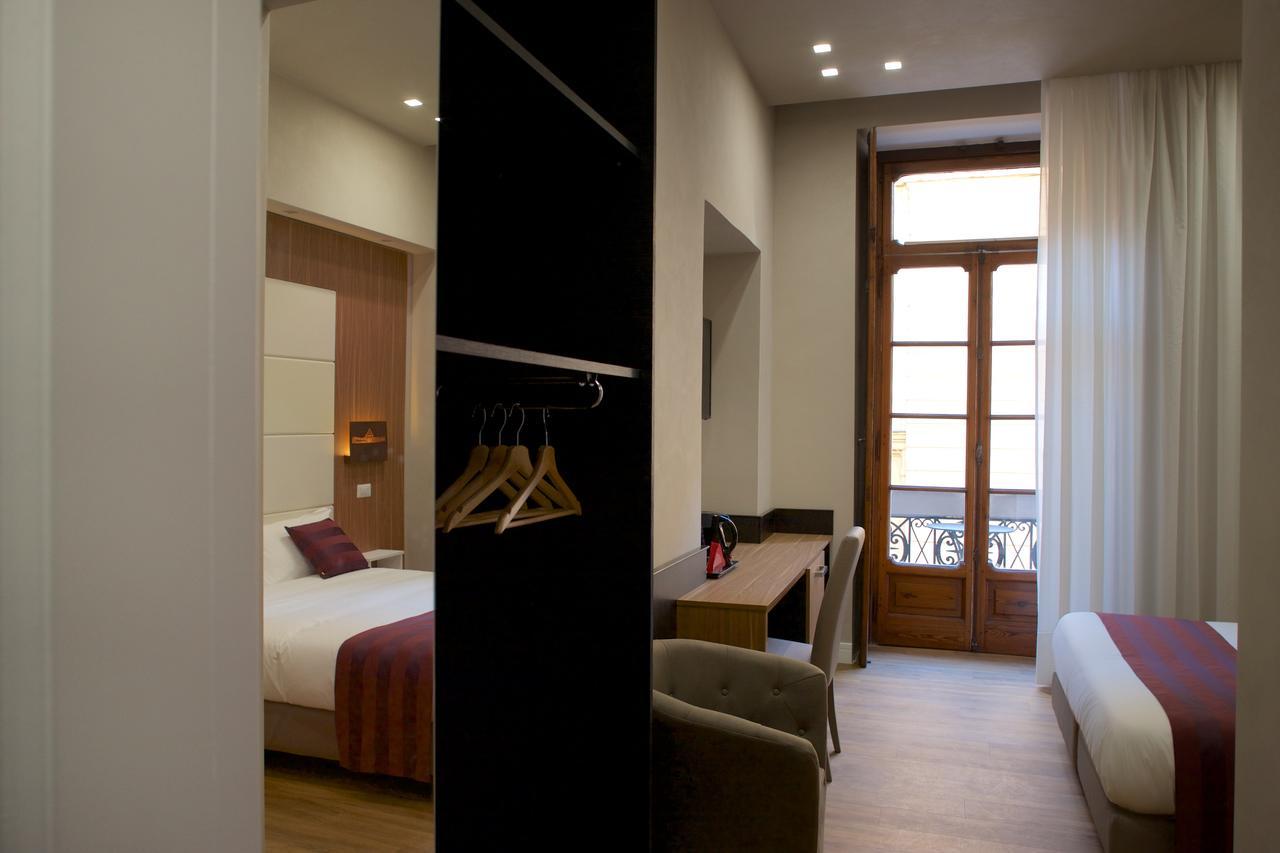Duomo 3* Nápoles